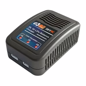 SkyRC E3 LiPo-laturi