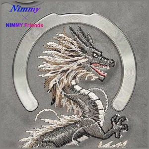 Nimmy Dragon MagSafe Suojakuori iPhone 16:lle - harmaa