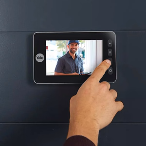 Yale 45-5800-1443-00-6011 digitaalinen ovensilmä