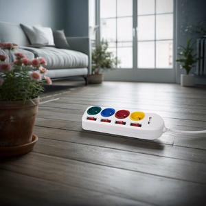 Maclean MCE229 W – jatkojohto pistorasioilla, 4 pistorasiaa + 2×USB, erilliset kytkimet, 250 V AC/10 A, 2,1 A 5 V, 1,5 m, valkoinen