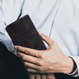 Nillkin Qin Pro Suojakuori Samsung Galaxy Z Fold 7:lle S Pen -tilalla - Musta