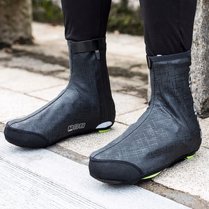 Rockbros LF1081 tuulen- ja vedenpitävät kengänsuojat 42-46 cm - musta