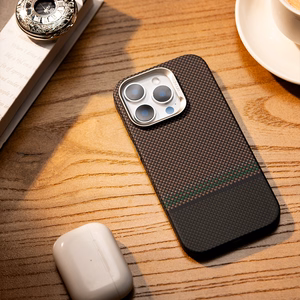 Benks Magnetic Armor Air Prestige Kevlar 600D suojakuori (G066) iPhone 16 Pro Max:lle