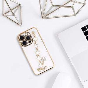 Trend Suojakuori iPhone 13:lle - malli 3 valkoinen