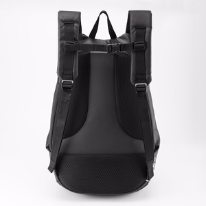 Rockbros H36 reppu kypäräpidikkeellä 14.5L - musta