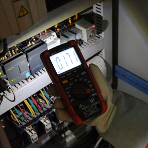 Digitaalinen yleismittari Uni-T PRO UT195DS