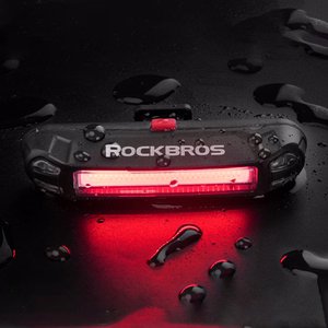 Rockbros A54BK polkupyörän takavalo + Micro USB - USB-A kaapeli - musta