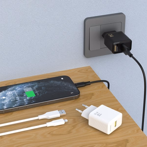 Dudao A23LEU 2,4A GaN EU USB-A seinälaturi USB-A - Lightning kaapelilla - valkoinen