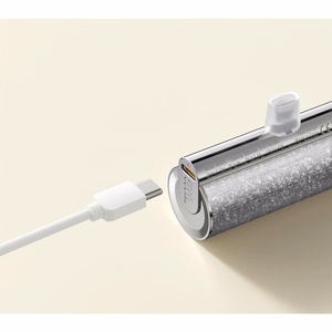 Ulkoinen akku Veger PlugOn (W0573) PD QC3.0 2,4A 12W 5000 mAh sisäänrakennetulla USB C -liittimellä hopeinen