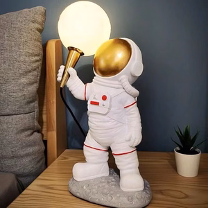 Kuupöytälamppu ASTRONAUT seisova Art Deco (malli 1) AMTL