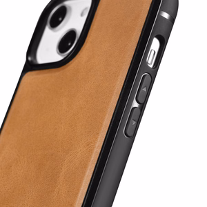 iCarer Nahka Öljyvaha kotelo päällystetty luonnollinen nahka iPhone 14 Plus ruskea (WMI14220719-TN)