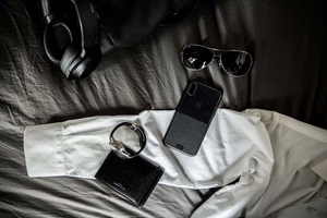 X-Doria Dash Leather suojakuori laitteelle iPhone X, musta