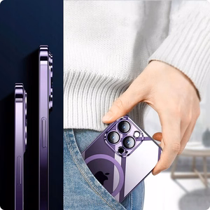 Tech-Protect MagShine Line MagSafe Suojakuori iPhone 12:lle - musta