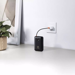 Varavirtalähde VEGER 30000 mAh sisäänrakennetulla Type C / Lightning -kaapelilla PD QC3.0 35W K3 (W3018) musta