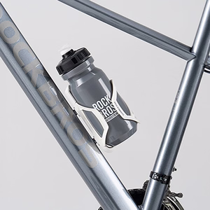 Rockbros 600 ml pyöräilypullo - harmaa