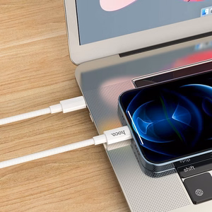 Hoco USB-C - Lightning -kaapeli PD 3A 20W 1 m X56 - valkoinen