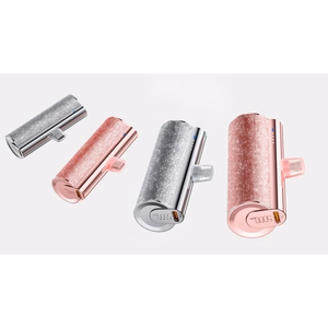 Varavirtalähde Veger PlugOn (W0573) PD QC3.0 2,4A 12W 5000 mAh sisäänrakennetulla USB-C-liittimellä vaaleanpunainen