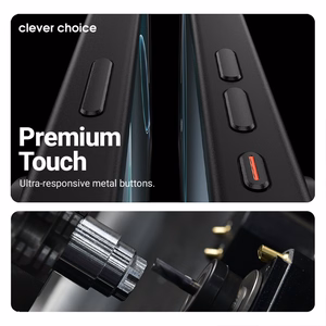 Crong Hybrid Frost MAG Cover MagSafe suojakuori iPhone 17 Pro Max -laitteelle, musta
