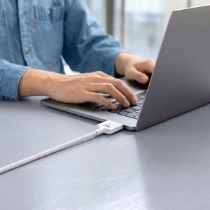 Tech-Protect MMC01 Ultraboost USB-C / USB-C MagSafe 3 140W 200cm kaapeli MacBook - valkoinen