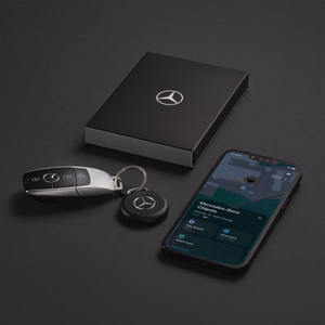 Chipolo LOOP Mercedes – Ladattava Bluetooth-paikannin, jossa on silikonilenkki, iOS- ja Android-laitteille, musta