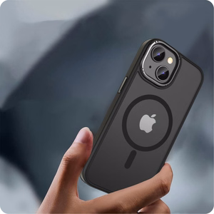 Tech-Protect MagMat 2 MagSafe Suojakuori iPhone 15:lle - matta musta