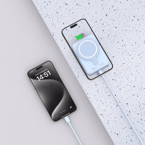 Tech-Protect LifeMag PB11 Powerbank MagSafe 10000mAh 15W USB-C-portilla - sininen + USB-C-kaapeli