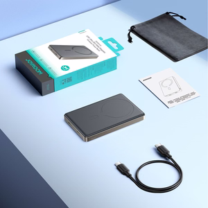 Joyroom JR-PBM08 Pro 22,5 W 10000 mAh varavirtalähde langattomalla latauksella ja 2 x USB-C-liitännällä – titaani