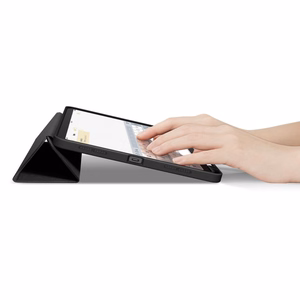 Spigen Urban Fit suojakuori iPad Air 10.9'' (2020/2022) / 11'' (2024/2025/2026):lle - musta