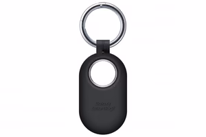 PT560CBEGWW SmartTag2 silikoninen suojakuori karabiinirenkaalla, musta