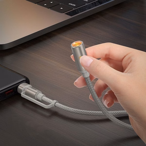 Hoco USB-A / USB-C - savukkeensytytin -kaapeli 0,3 m UA38B kultainen