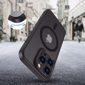 Tech-Protect MagCam MagSafe Suojakuori iPhone 16 Pro:lle - puoliläpinäkyvä