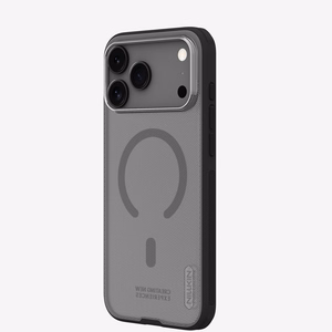 Nillkin Super Frosted Shield Pro Magneettinen Suojakuori MagSafe-yhteensopiva iPhone 17 Pro Max:lle - Puoliläpinäkyvä musta
