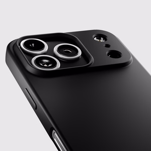 SBS Instinct -suojakuori iPhone 17 Prolle - musta