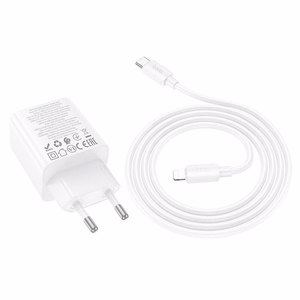 Puhelinlaturi Hoco 2 x USB C + 2 x USB A QC3.0 PD 3A 30W + kaapeli USB C - Lightning N56 valkoinen