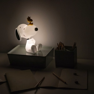 Snoopy LED-yövalo lapsille, 26.7 × 18.5 cm