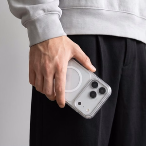 Tech-Protect MagStand MagSafe CC suojakuori malleille iPhone 18 Pro / 17 Pro, läpinäkyvä