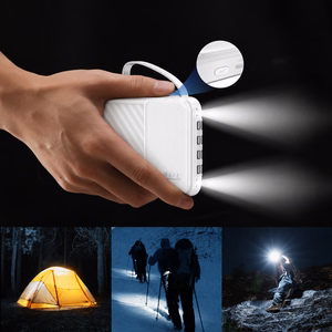 Wozinsky W11-W 10000mAh 10W varavirtalähde sisäänrakennetuilla kaapeleilla ja taskulampulla - valkoinen
