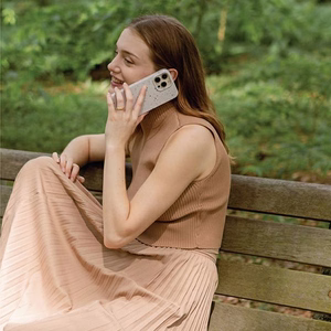 Uniq Coehl Terrazzo kotelo iPhone 14 Pro Max - vaaleanpunainen