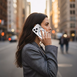 Liavec Pure Suojakuori iPhone 17 Pro:lle titaani