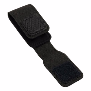 Griffin kengännauhoihin kiinnitettävä pussi Fitbit-, Misfit-, Sony- ja Nike+ -aktiivisuusmittareille, musta