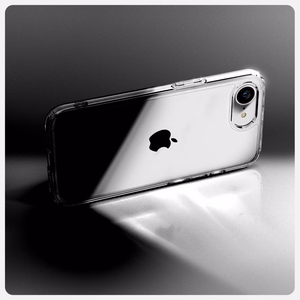Spigen Ultra Hybrid suojakuori iPhone 16e:lle - kirkas läpinäkyvä