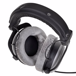 Beyerdynamic DT 880 PRO – studiokuulokkeet, puoliavoimet, mustat/hopeiset (490970)