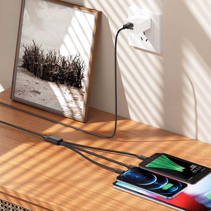 Hoco 3-in-1 -kaapeli USB-A – Lightning / Micro USB / USB-C 2A X74 1m musta
