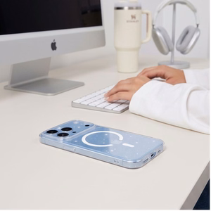 Tech-Protect FlexAir MagSafe -suojakuori iPhone 17 Pro Max / 18 Pro Max -malleille, läpinäkyvä glitterillä