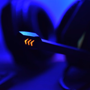ART johdolliset kuulokkeet pelaaminen Jack 3,5 mm / USB A mikrofonilla G11 musta