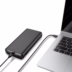 Ulkoinen akku Veger T100 (W2032C-100) PD QC3.0 5A 100W 20000 mAh musta