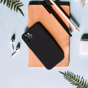 Tel Protect Liquid Air Suojakuori iPhone 11 Pro:lle musta
