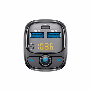 Forever TR-370 Bluetooth FM-lähetin, 2 x USB-A, 1 x USB-C PD 30W, musta