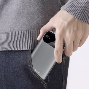Dudao K31 10000 mAh 22.5W PD Powerbank sisäänrakennetulla kaapelilla - harmaa