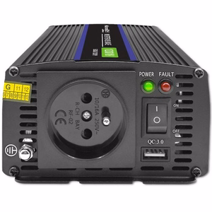 Qoltec Monolith virtalähde / invertteri Auto/sisäkäyttöön 600 W musta